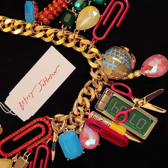Betsey Johnson school teacher charm BNWT - Picture 5 of 6